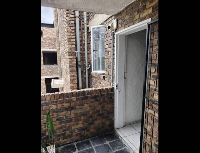 3 BEDROOM APARTMENT FOR SALE IN THE WOLDS